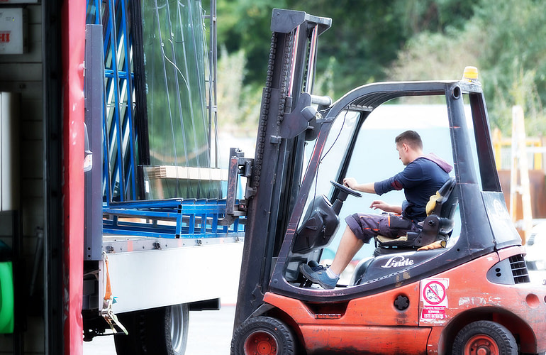 Servicii de transport Sticla